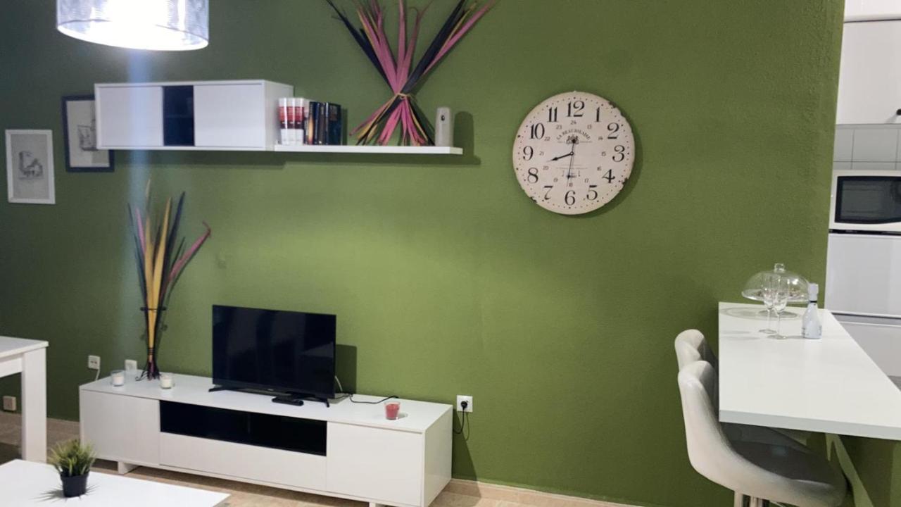 Apartamento Las Encinas Apartment กาเซเรส ภายนอก รูปภาพ